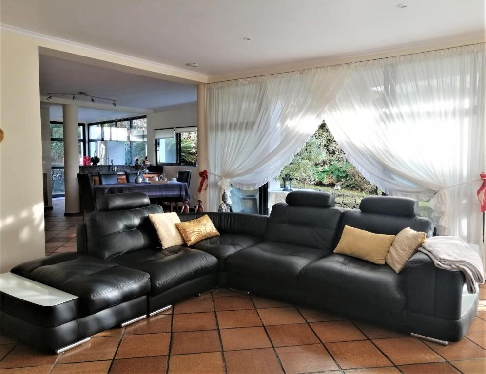 Surf & Guest Lorena´s House room 6